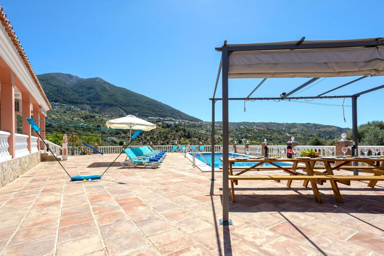 Casa Los Cortijillos Alcaucin Bagian luar foto
