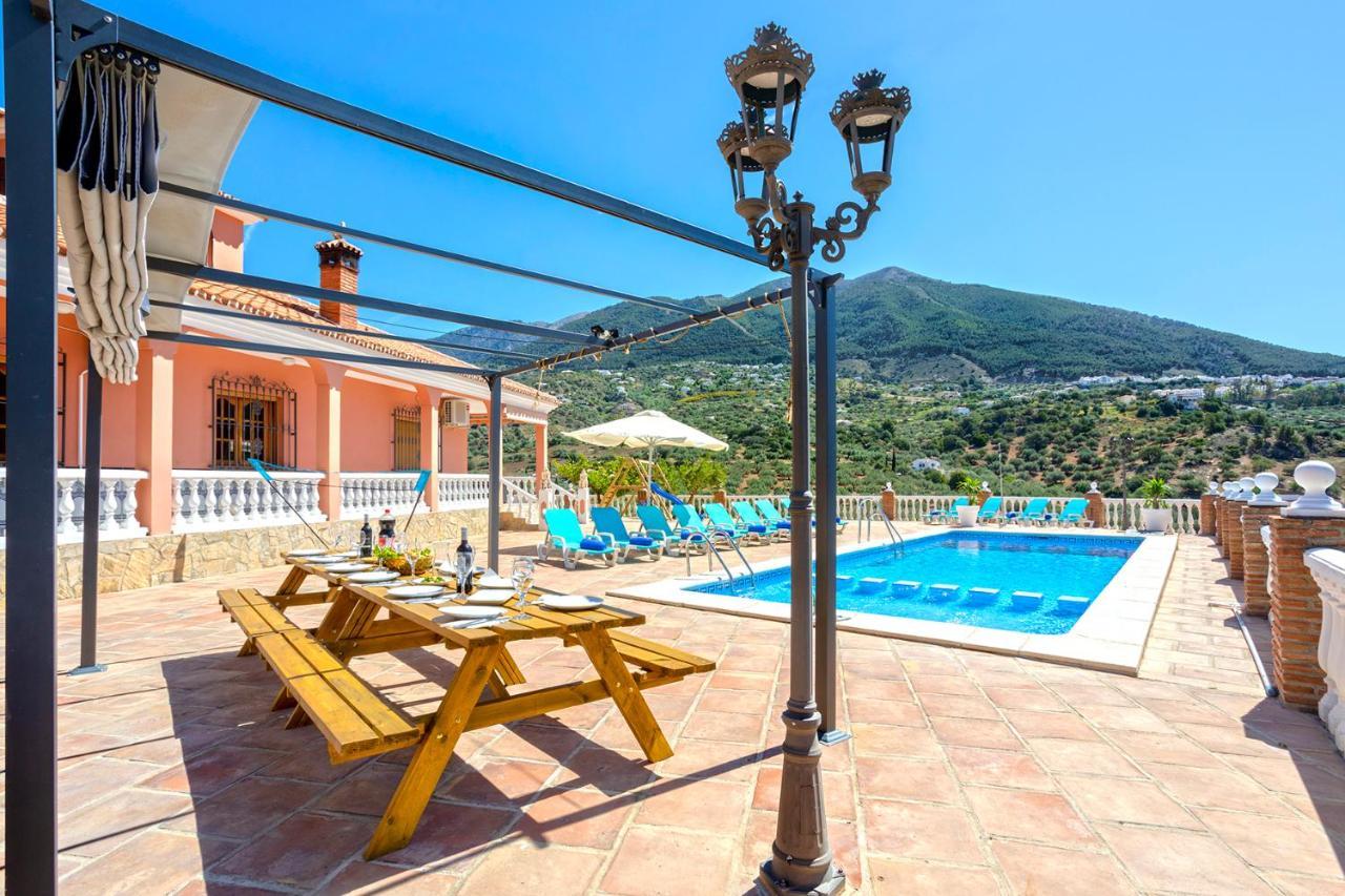 Casa Los Cortijillos Alcaucin Bagian luar foto